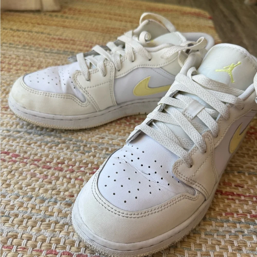 Nike Jordans. Kids White Sneakers with Pale Yellow Accents - Picture 1 of 4